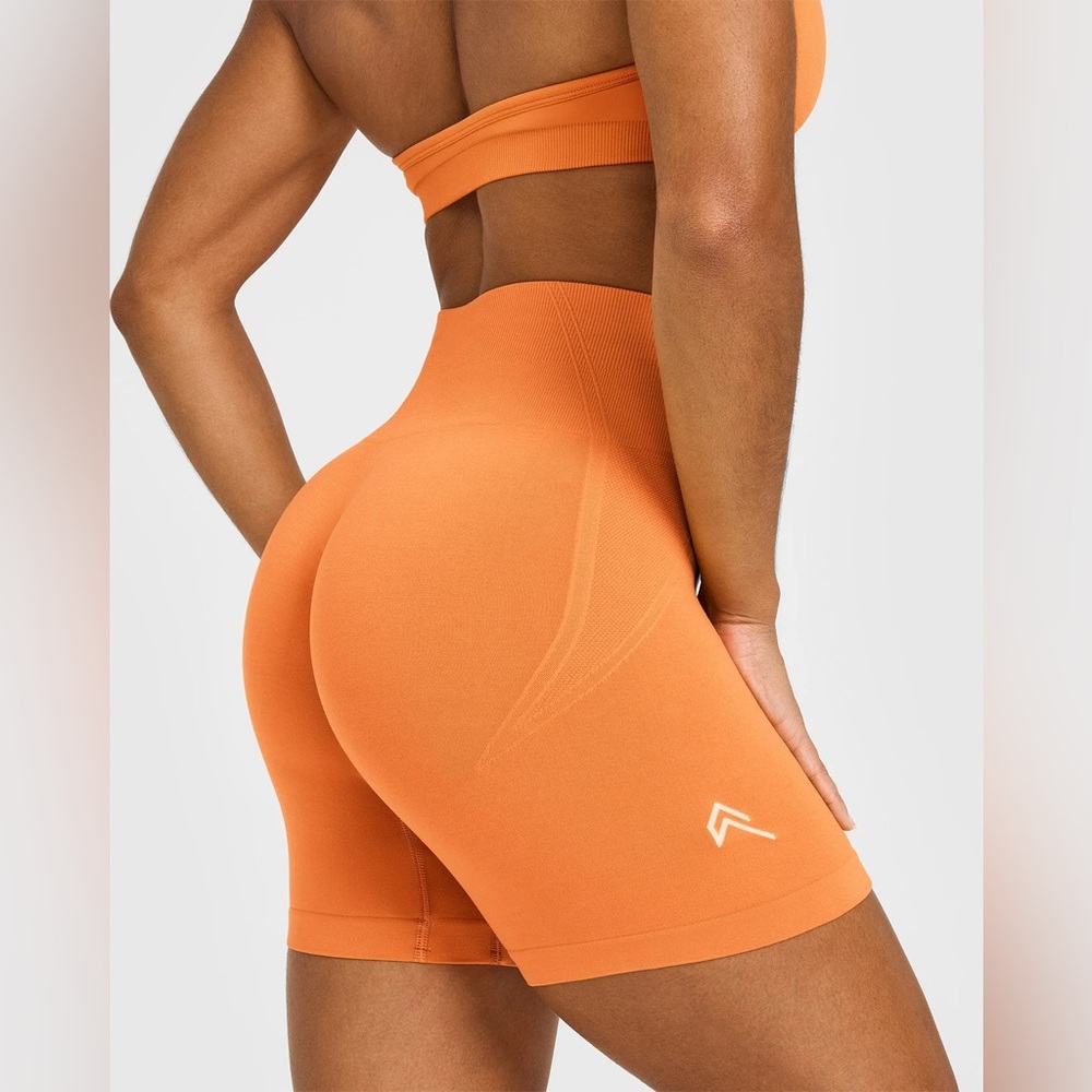 Oner Active Effortless Seamless Shorts | Apricot Orange - M